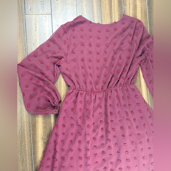 NWOT Midi Dress M Burgundy Long Sleeve Chiffon Elastic Waist Cute Guest Holiday - Picture 7 of 8